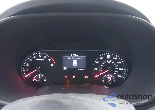 KNDJ23AU2L7713141: 44365903