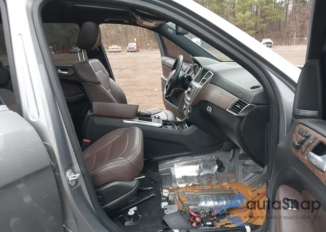 4JGDF6EE2GA699526: 44366957