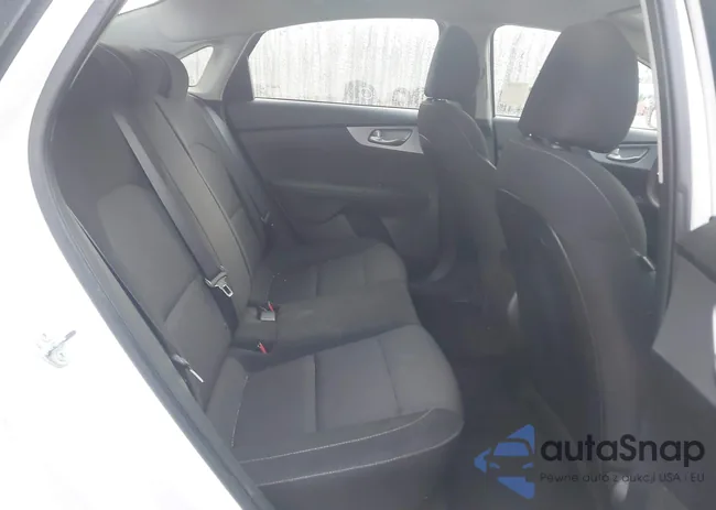 3KPF24AD1RE729285: 44367008