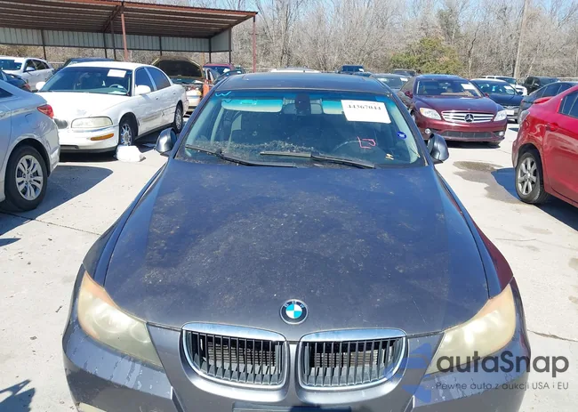 WBAVB13536PT06040: 44367044