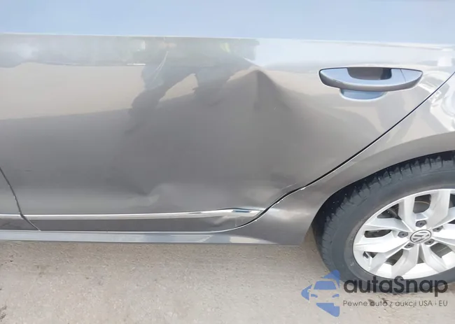 1VWAS7A35GC053833: 44367069