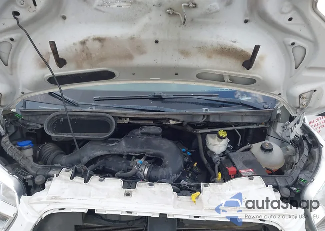 1FTYR1YM8JKA64881: 44367244