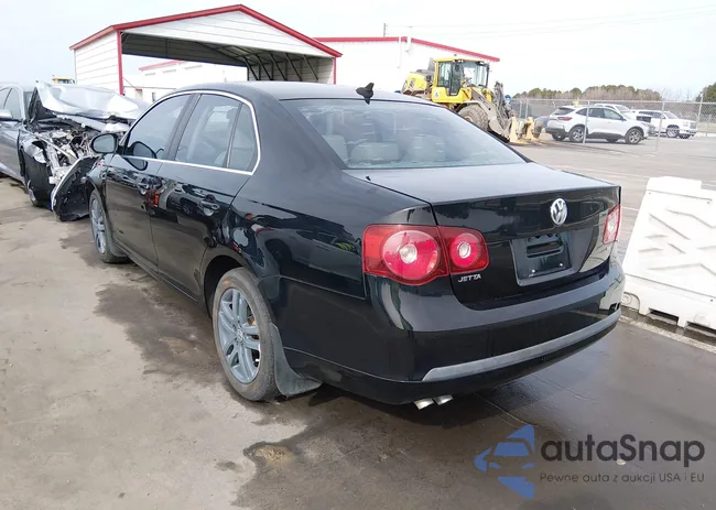 3VWRL7AJ5AM122704: 44367319