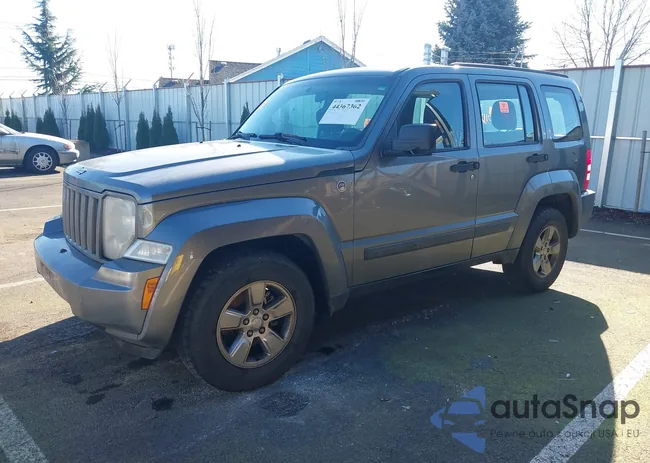 1C4PJMAK3CW189912: 44367362