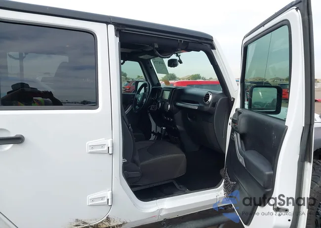 1C4HJWFG1EL210412: 44367370