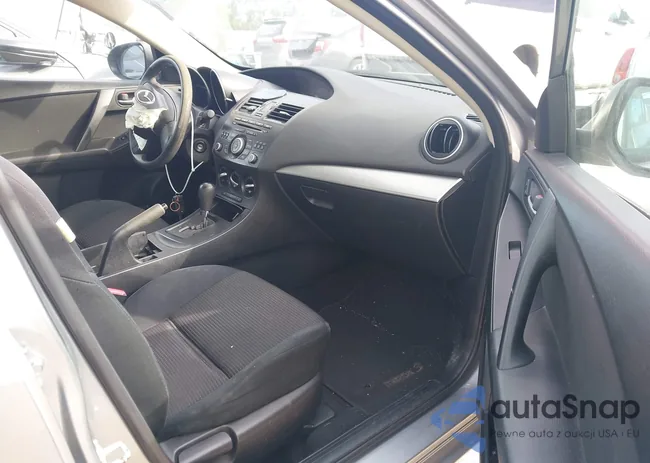 JM1BL1TG0D1836034: 44367418