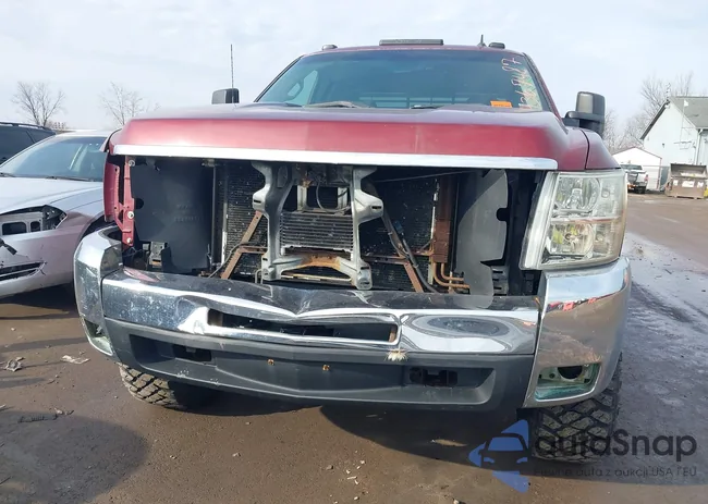 1GCHK29K18E143907: 44367487