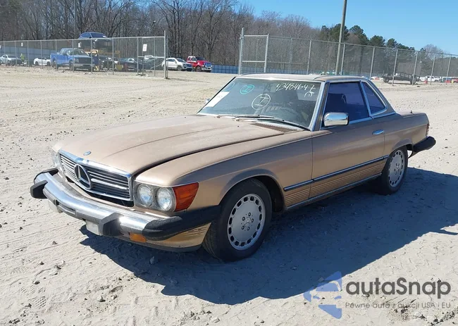 WDBBA45AXEA012235: 44366521