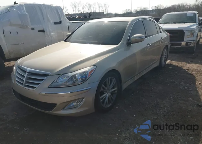 KMHGC4DFXCU205359: 44366560