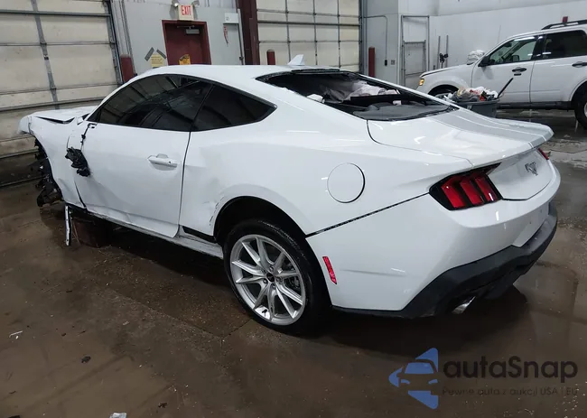 1FA6P8TH2R5143706: 44366602