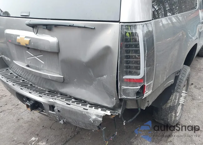 1GNSCJE06CR225450: 44366785