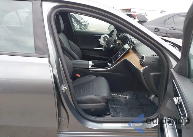 W1KAF4HBXRR211768: 44366809