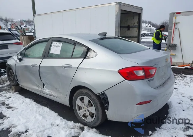 1G1BC5SM2J7152960: 44366816