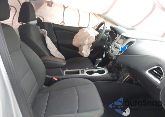 1G1BC5SM2J7152960: 44366816