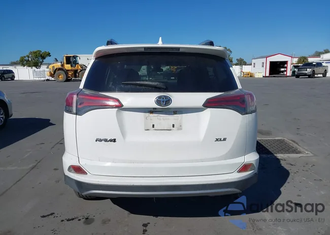 JTMWFREV6JD133146: 44366830