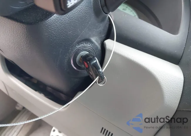 4T1BF3EK8BU204555: 44366868