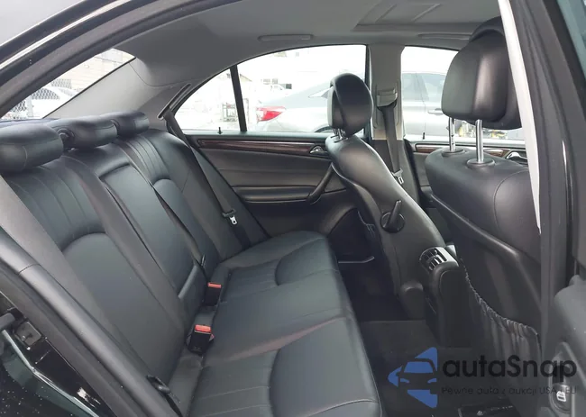 WDBRF54H67A936632: 44367954