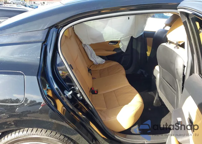 3N1AB8CV3NY230832: 44368038