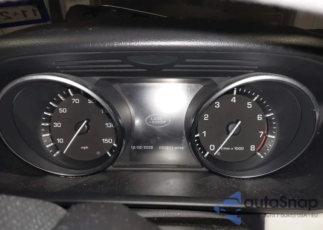 SALWR2VF8FA602052: 44368117