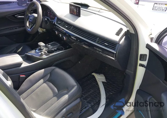 WA1LAAF79JD004332: 44368128