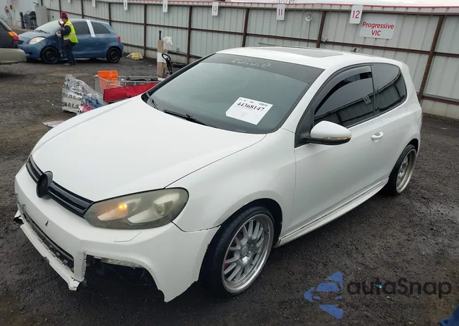 WVWED7AJ9AW066944: 44368147