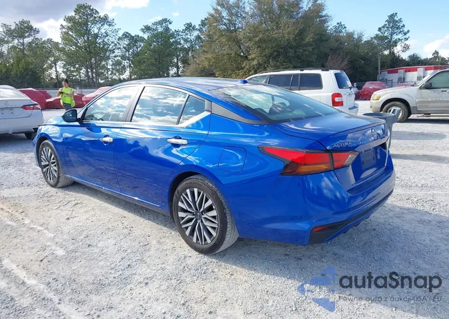 1N4BL4DV6SN377103: 44368168