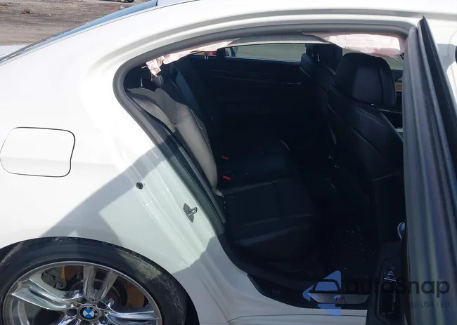 WBAKA8C5XBCY36540: 44368232