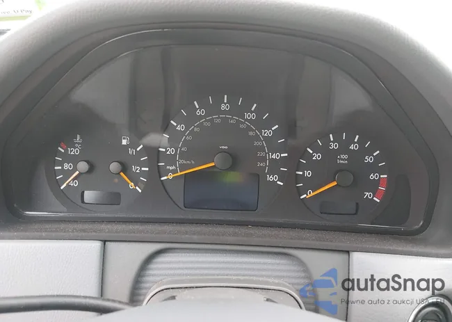 WDBJF82J81X060591: 44368262