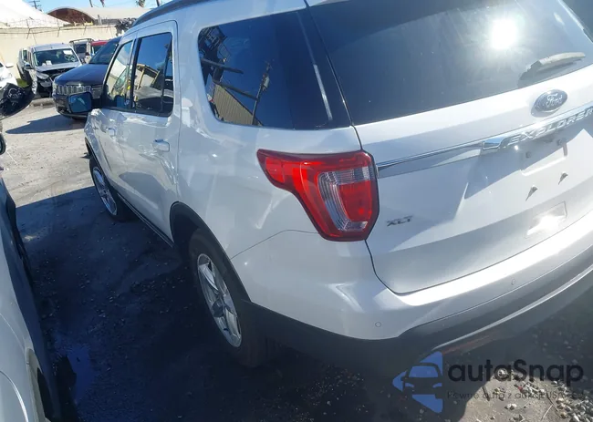 1FM5K7D88GGA52028: 44368275