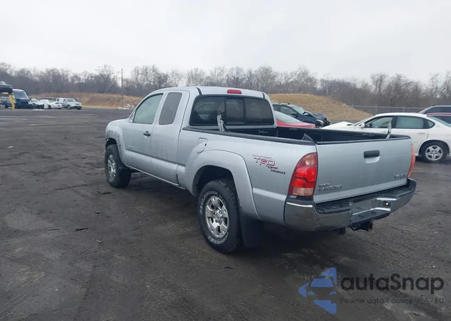 5TEUU42N28Z532822: 44368300