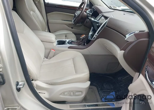 3GYFNFE38FS569773: 44368324