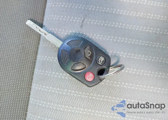 1FTYR1ZM9GKA42511: 44368341