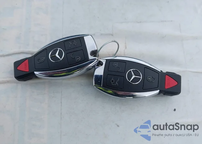 WDCTG4GB0HJ328686: 44368437