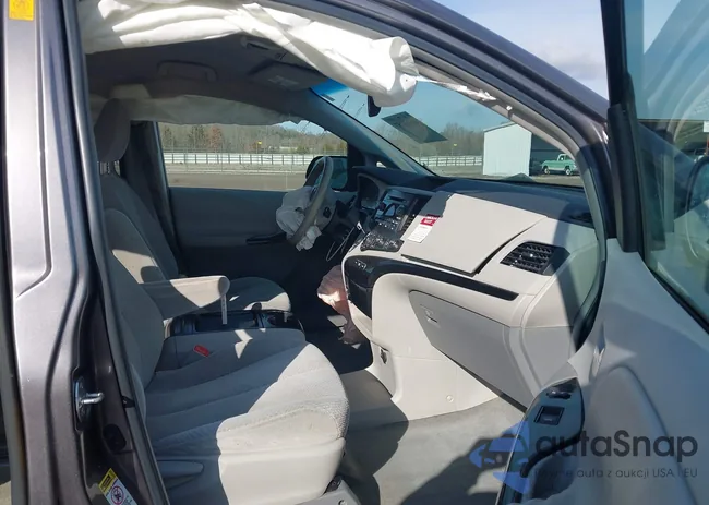 5TDKK3DC7BS114070: 44368457