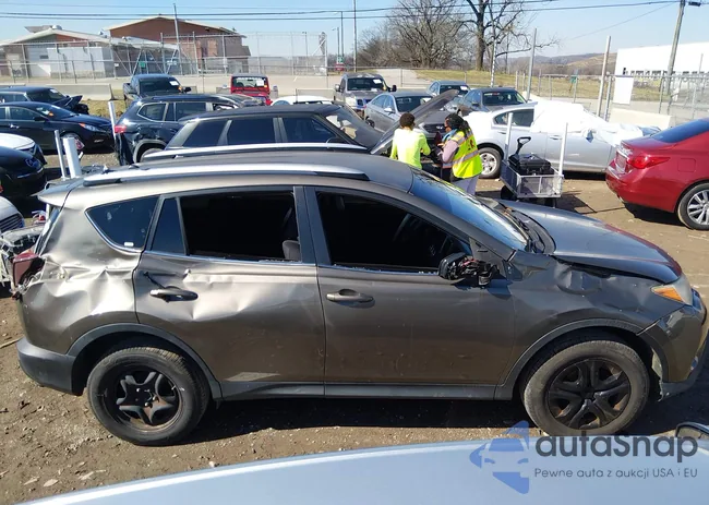 JTMZFREV7FD044948: 44368496