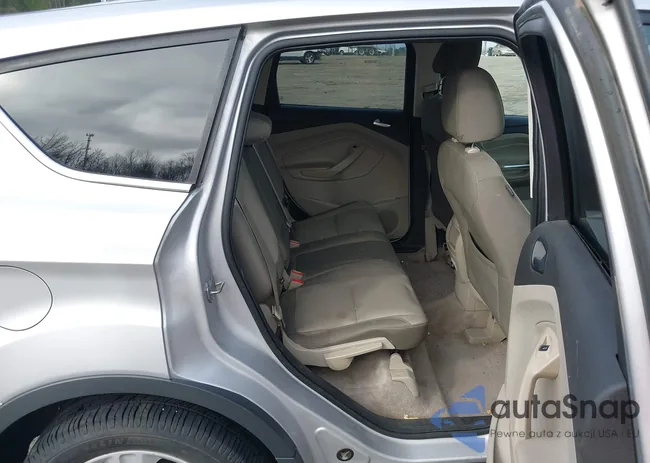 1FMCU0GX4GUA17810: 44367549