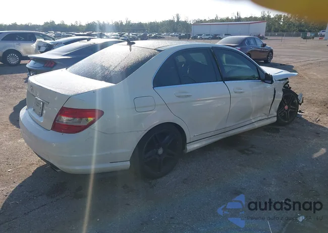 WDDGF5EB1AR099550: 44367585