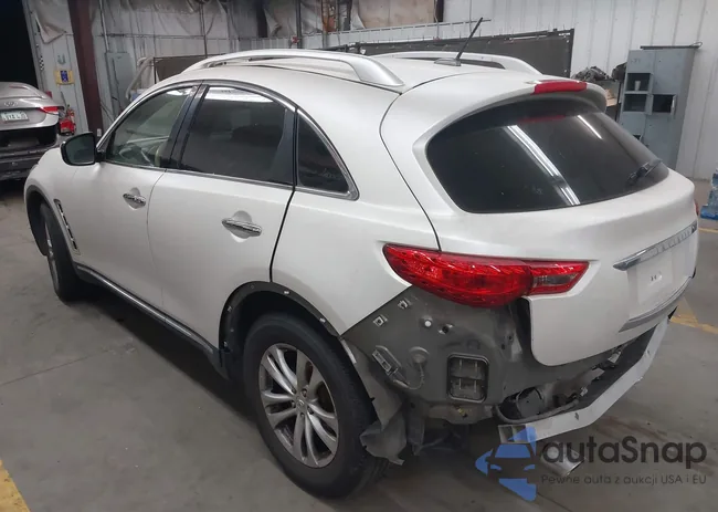 JN8CS1MU0FM380683: 44367586