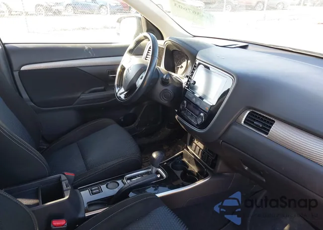 JA4AD3A32HZ034607: 44367603