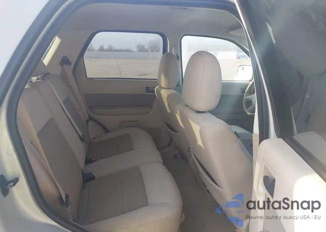 1FMCU03G59KA44678: 44367874