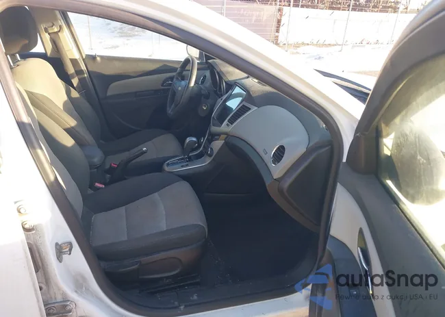 1G1PC5SH6C7240101: 44368916