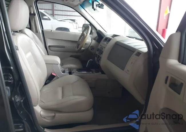 1FMCU59H18KA62963: 44368996