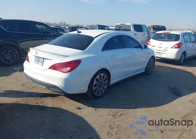 WDDSJ4EB8JN644671: 44369032