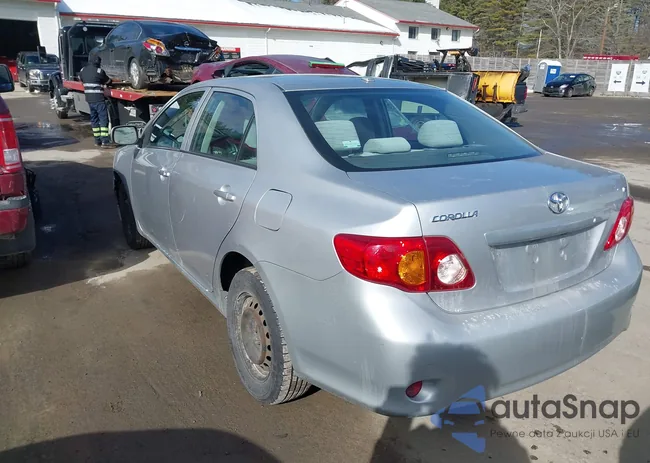 1NXBU40E39Z061957: 44369038