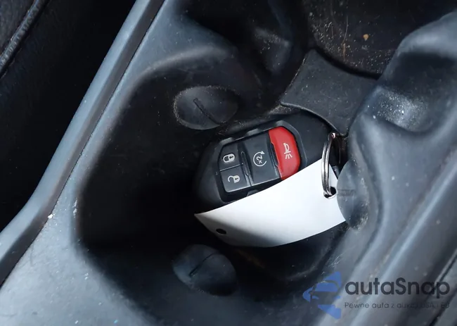 1C4HJXFN6KW514009: 44369089