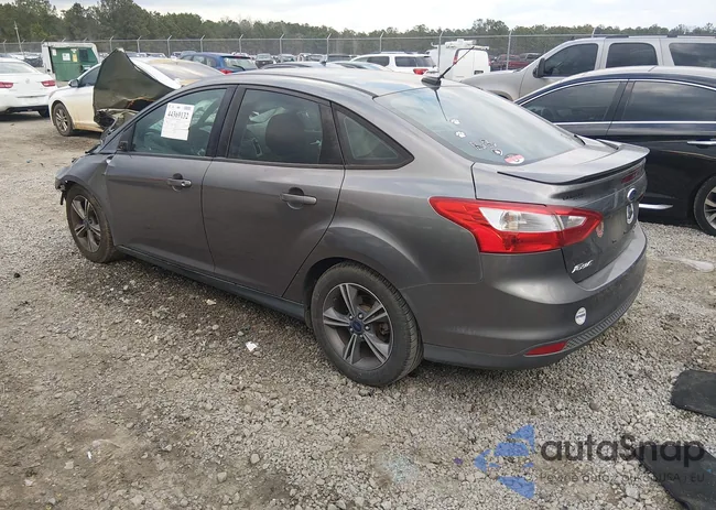 1FADP3F2XEL275071: 44369132