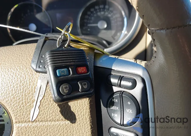 4M2EU37E87UJ04441: 44369160