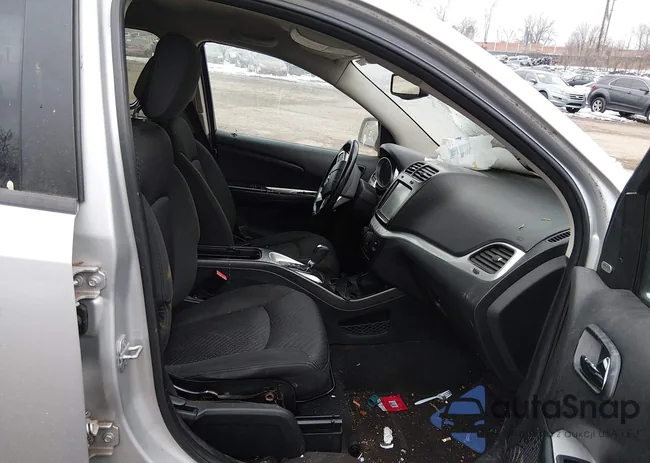 3D4PG3FG8BT521492: 44369326