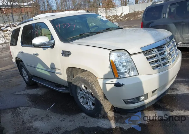 1GYFK63858R170039: 44369334