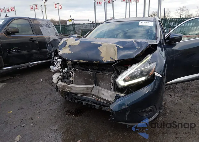 5N1AZ2MH9JN104055: 44369346